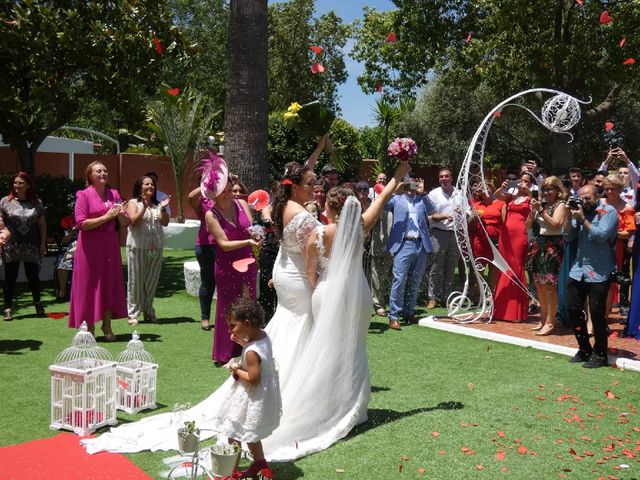 La boda de Rocío  y María José  en Dos Hermanas, Sevilla 3