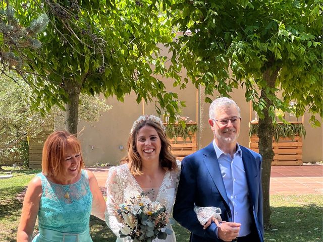 La boda de Joshua  y Celia  en Bescano, Girona 26