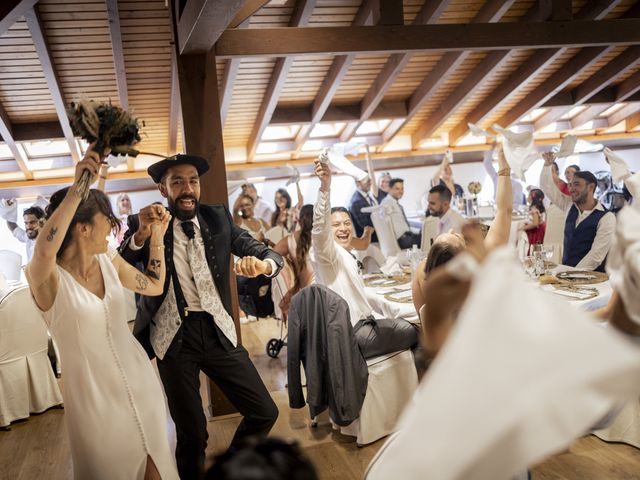 La boda de Carla y Alejandro en Vitoria, A Coruña 45