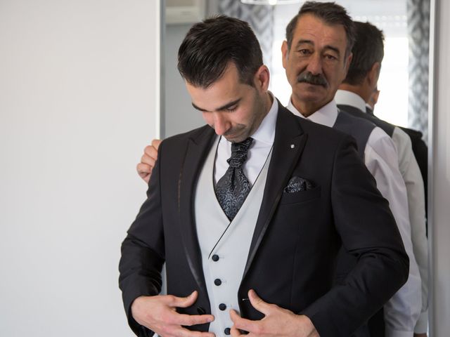 La boda de Sandra y Ismael en Alcala De Guadaira, Sevilla 28