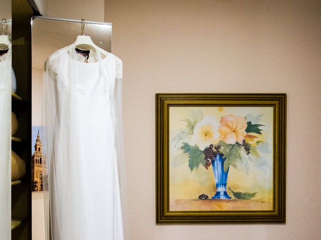 La boda de Sandra y Ismael en Alcala De Guadaira, Sevilla 34