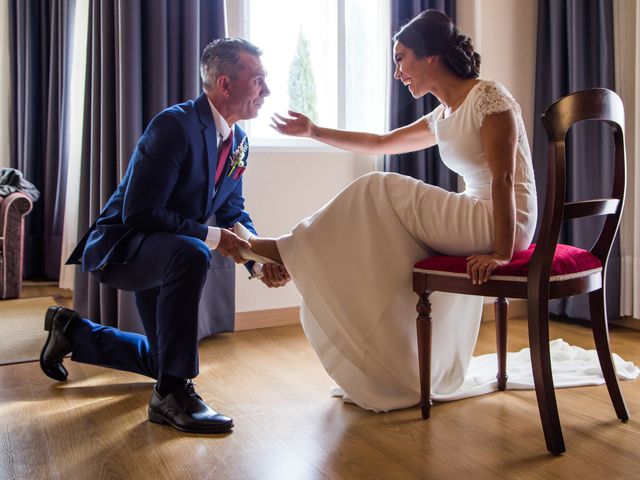 La boda de Sandra y Ismael en Alcala De Guadaira, Sevilla 66