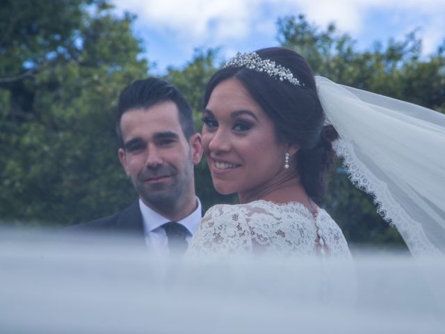 La boda de Sandra y Ismael en Alcala De Guadaira, Sevilla 99