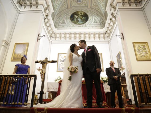 La boda de Julián y Irene  en Málaga, Málaga 12