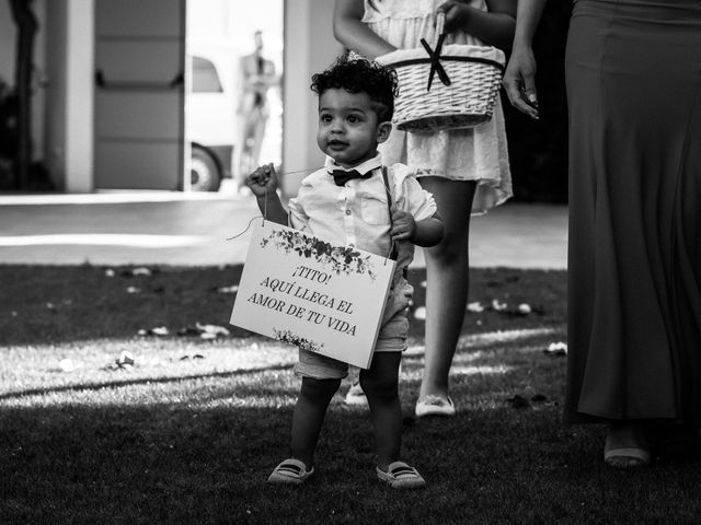 La boda de Junior y Alenni en Argamasilla De Alba, Ciudad Real 20