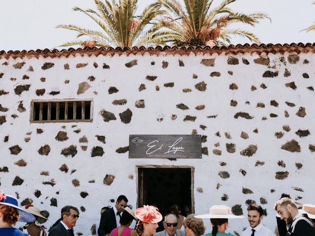 La boda de Mario y Ana en Santa Cruz De Tenerife, Santa Cruz de Tenerife 13