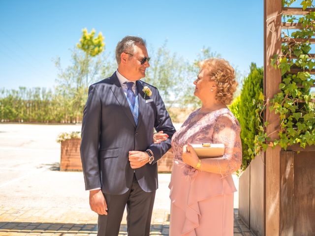 La boda de Benito y Pili en La Gineta, Albacete 7