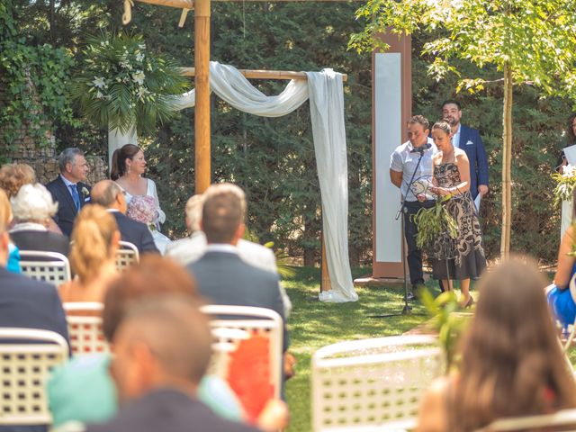 La boda de Benito y Pili en La Gineta, Albacete 15