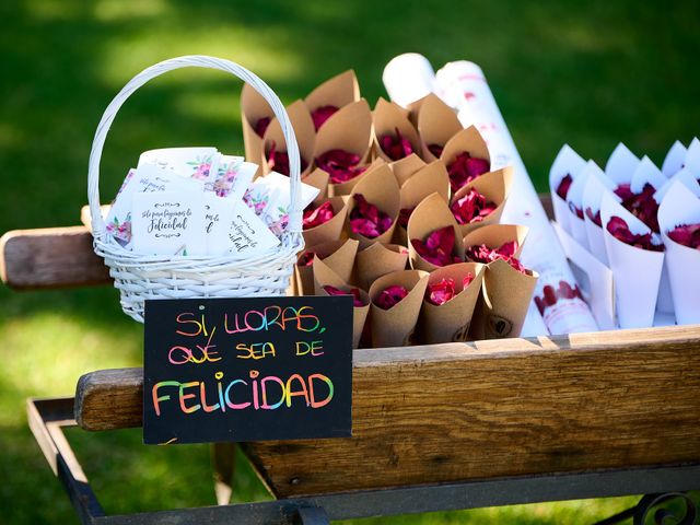 La boda de Bárbara y Aritz en Navalcarnero, Madrid 21