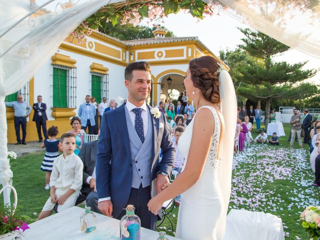 La boda de Manuel y Carmen en Alcala De Guadaira, Sevilla 73