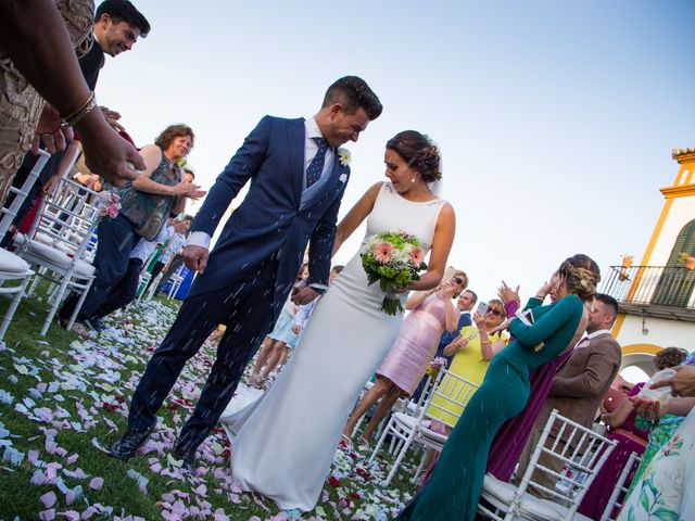 La boda de Manuel y Carmen en Alcala De Guadaira, Sevilla 79