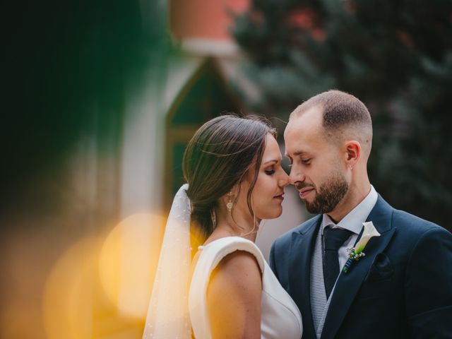 La boda de Silvia y Alberto en Villagarcia Del Llano, Cuenca 40