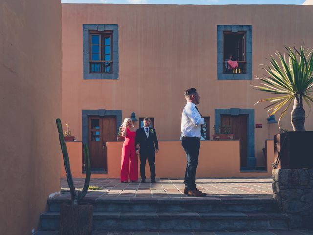 La boda de Liz y Sergiu en Las Palmas De Gran Canaria, Las Palmas 4