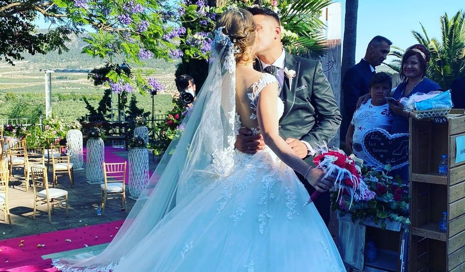 La boda de Lander y Klaudia en Sax, Alicante