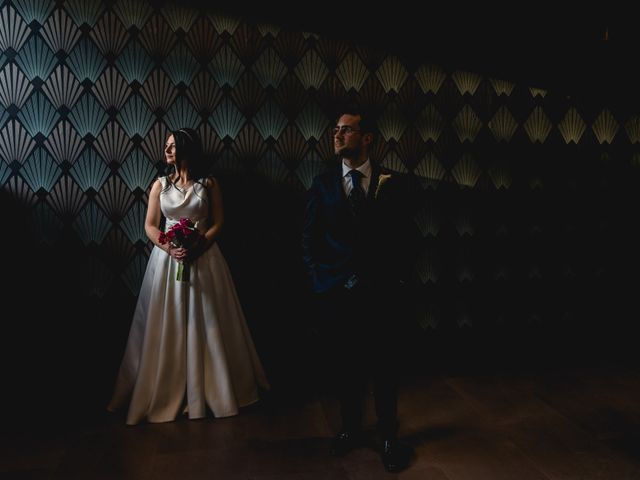 La boda de Andreea y Alejandro en Barcelona, Barcelona 40