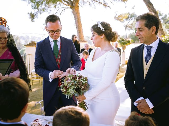La boda de David y Belén en Alcala De Guadaira, Sevilla 18