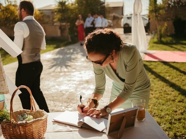 La boda de Cristina y Josevi en Bormujos, Sevilla 113