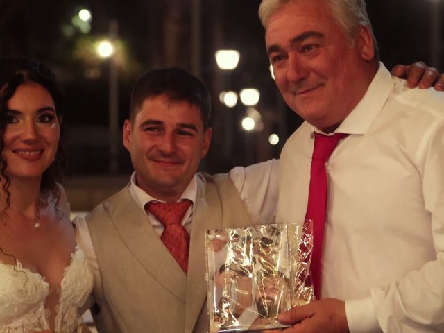 La boda de Juan Carlos y Anabel en Villamanrique De La Condesa, Sevilla 24