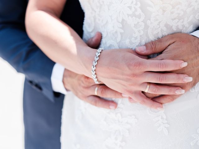 La boda de Pedro y Silvia  en Estepona, Málaga 1