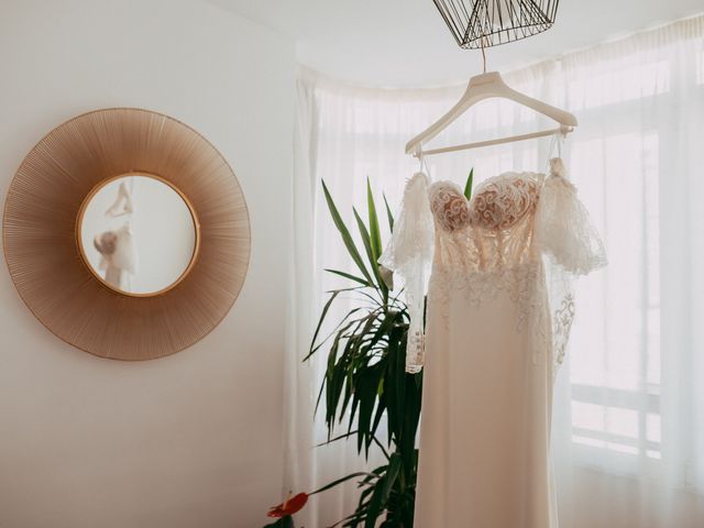 La boda de Marisol y Borja en Torre Del Mar, Málaga 14