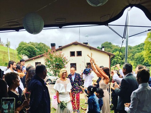 La boda de Gon y Nere en Hernani, Guipúzcoa 24