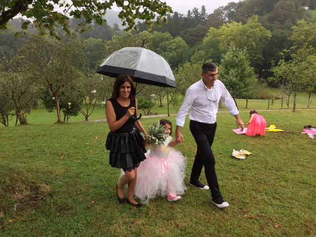 La boda de Gon y Nere en Hernani, Guipúzcoa 25