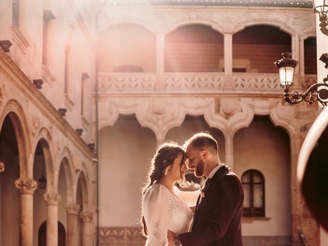 La boda de Santiago y Elena en Salamanca, Salamanca 43