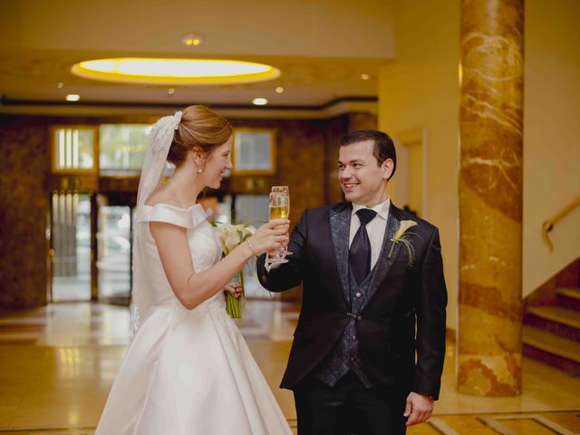 La boda de Damián y Maribel en Madrid, Madrid 16