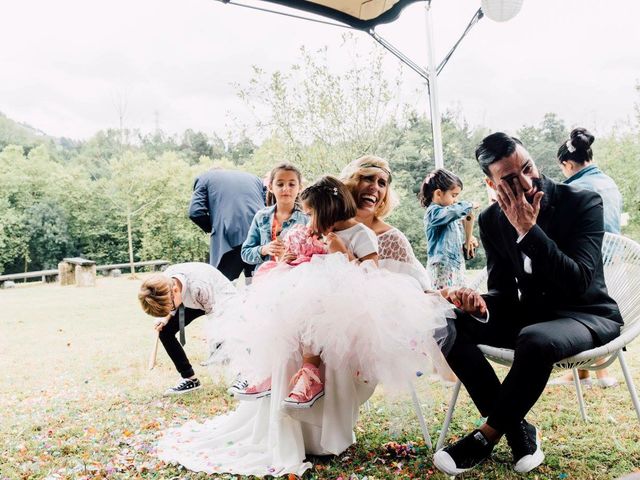 La boda de Gon y Nere en Hernani, Guipúzcoa 142