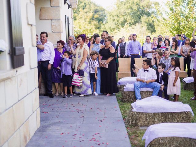 La boda de Ander y Janire en Hondarribia, Guipúzcoa 37