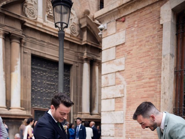 La boda de Dani y Carmen en Massarrojos, Valencia 40