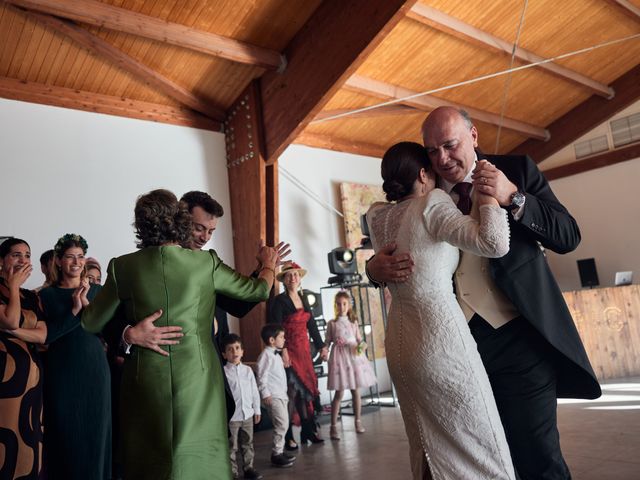 La boda de Dani y Carmen en Massarrojos, Valencia 129