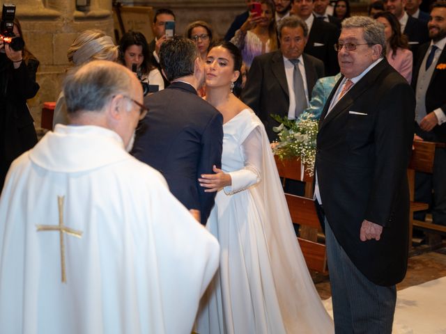 La boda de Jose María y Blanca en Hondarribia, Guipúzcoa 19