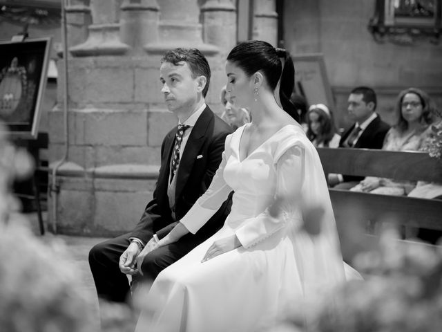 La boda de Jose María y Blanca en Hondarribia, Guipúzcoa 21