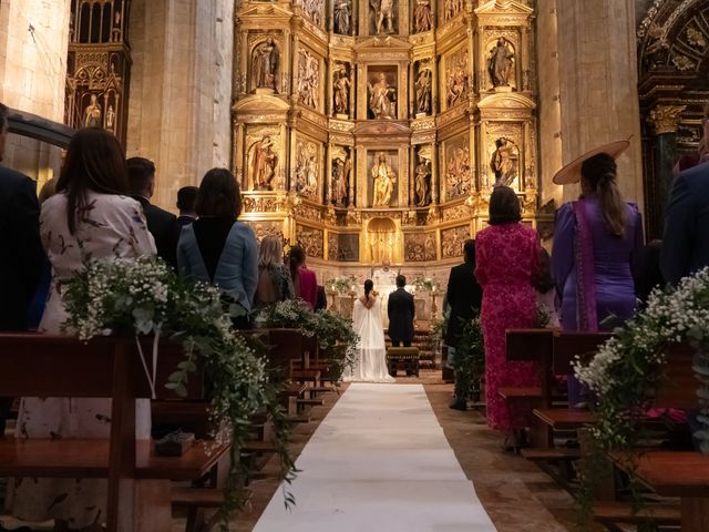La boda de Jose María y Blanca en Hondarribia, Guipúzcoa 24