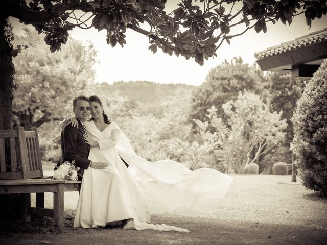 La boda de Jose María y Blanca en Hondarribia, Guipúzcoa 33
