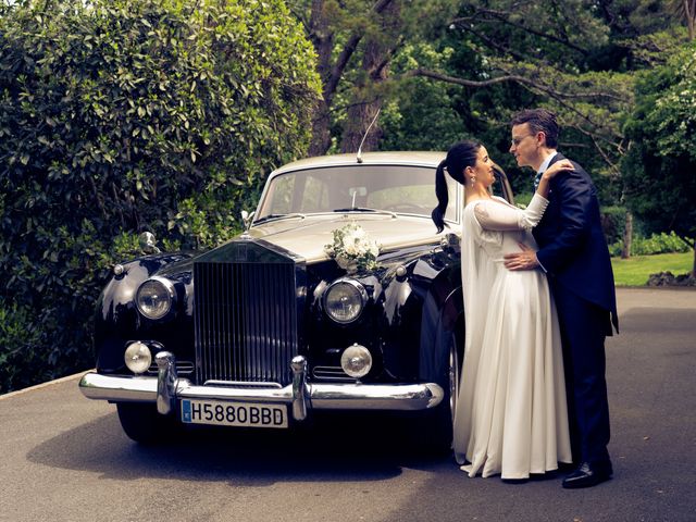 La boda de Jose María y Blanca en Hondarribia, Guipúzcoa 34