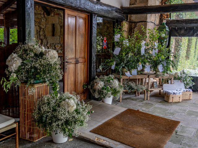 La boda de Jose María y Blanca en Hondarribia, Guipúzcoa 36