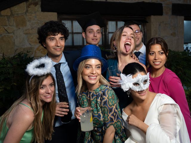 La boda de Jose María y Blanca en Hondarribia, Guipúzcoa 48