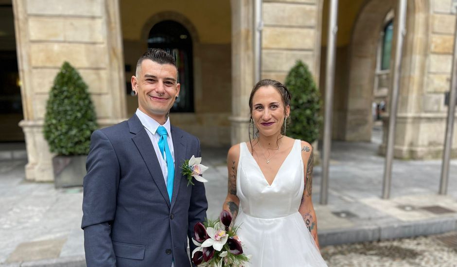 La boda de Jorge y Seila en Gijón, Asturias