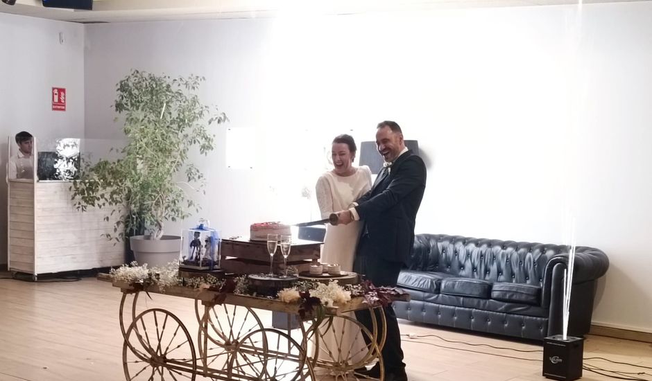 La boda de Elisa y Paulino en Sant Vicenç De Montalt, Barcelona