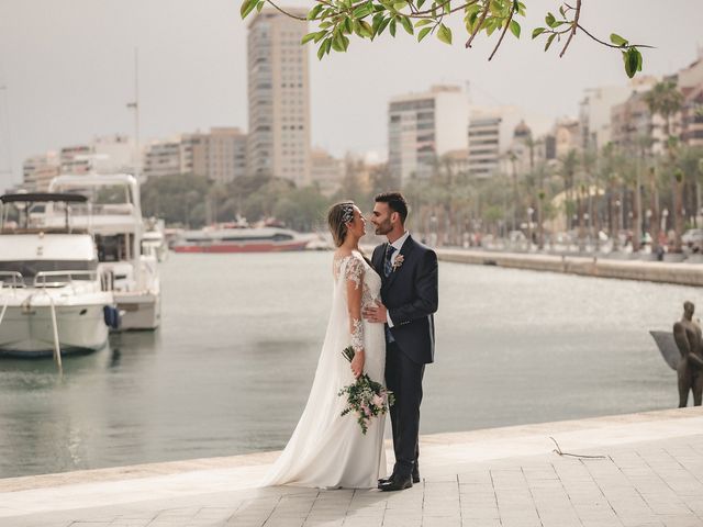La boda de Rafael y Almudena en Alacant/alicante, Alicante 42