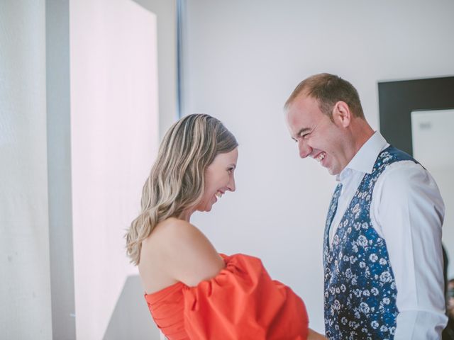 La boda de Sandra y Alejandro en Lleida, Lleida 14