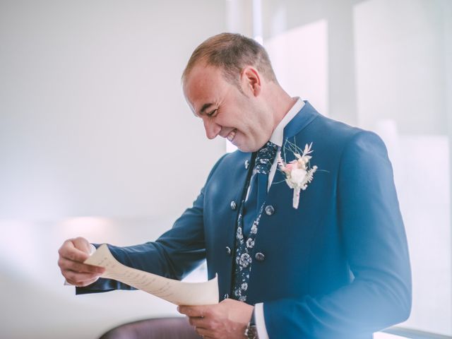 La boda de Sandra y Alejandro en Lleida, Lleida 34