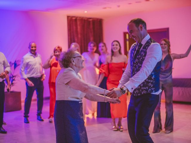 La boda de Sandra y Alejandro en Lleida, Lleida 127