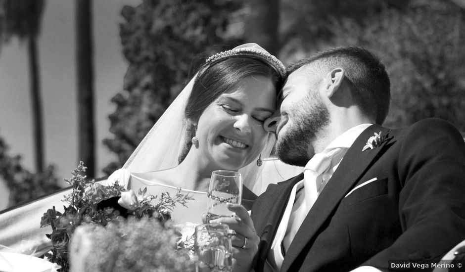 La boda de Raúl y Pilar en Sevilla, Sevilla