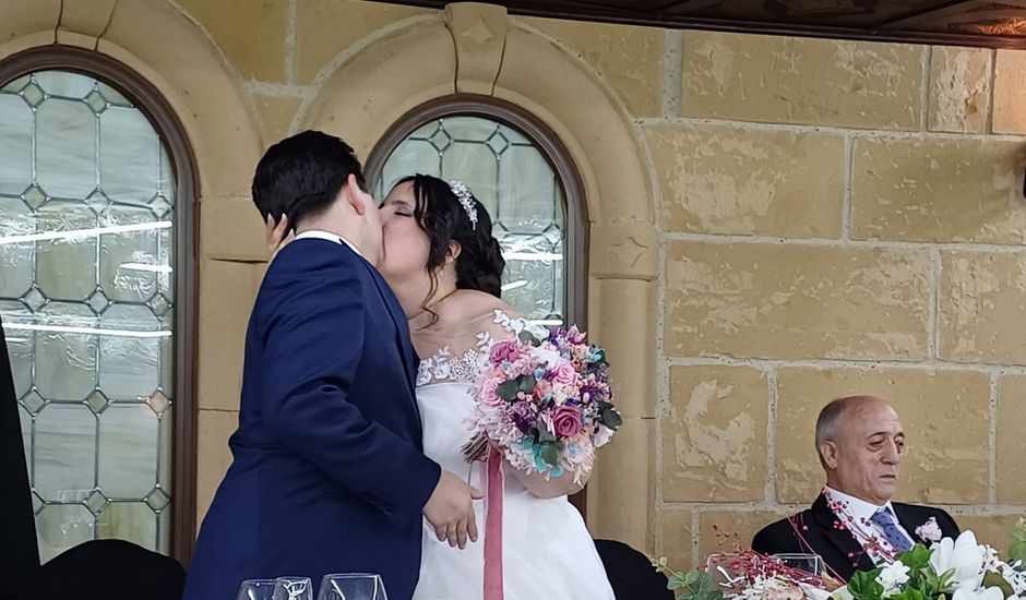 La boda de Álvaro  y Jessi en Zaragoza, Zaragoza