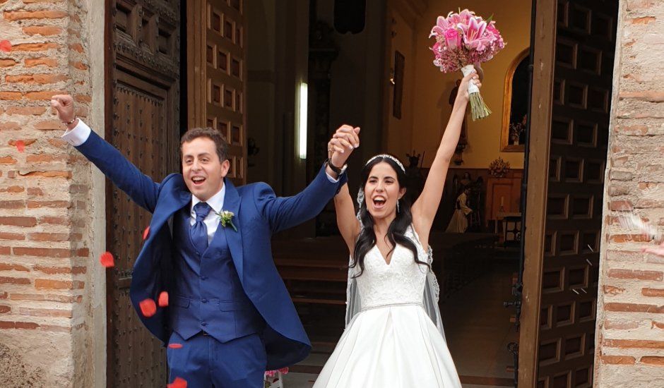 La boda de Carlos y Rocio en Pinto, Madrid