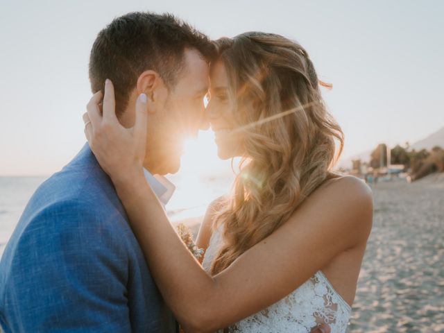 La boda de Gonzalo y Virginia en Marbella, Málaga 22