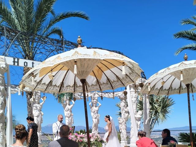 La boda de Marius y Cristina  en Málaga, Málaga 8